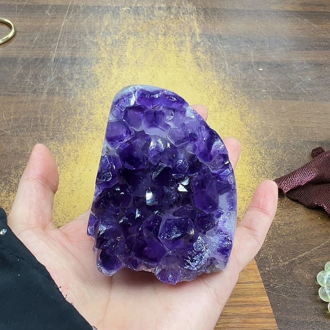 紫晶摆件未镶嵌晶体