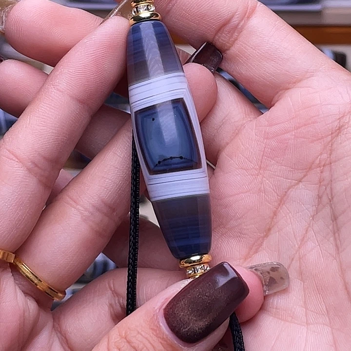 常***笑玛瑙/玉髓未镶嵌颈饰