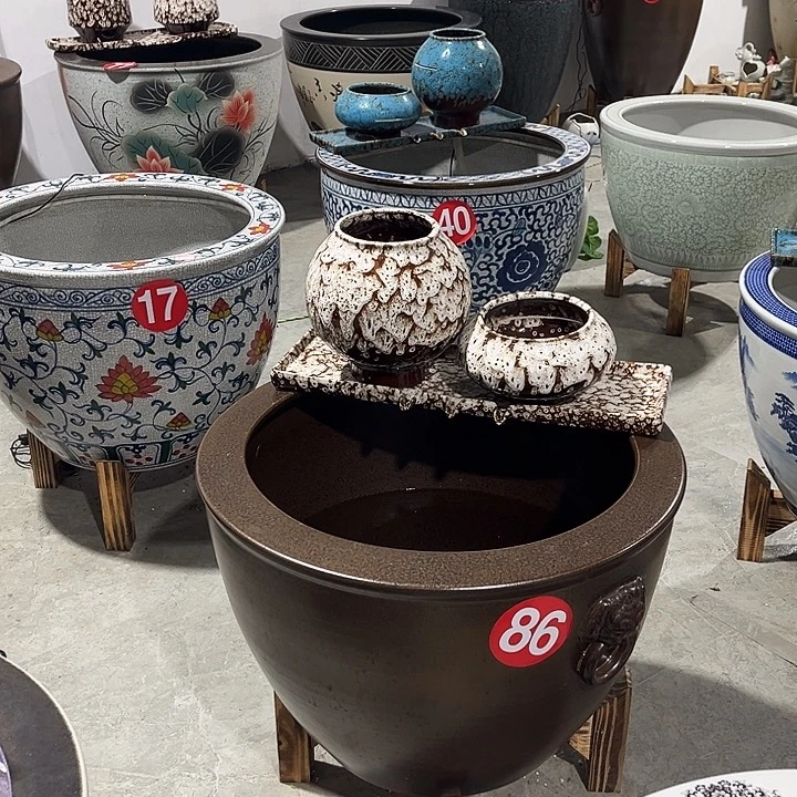 只***烟景德镇陶瓷鱼缸艺术