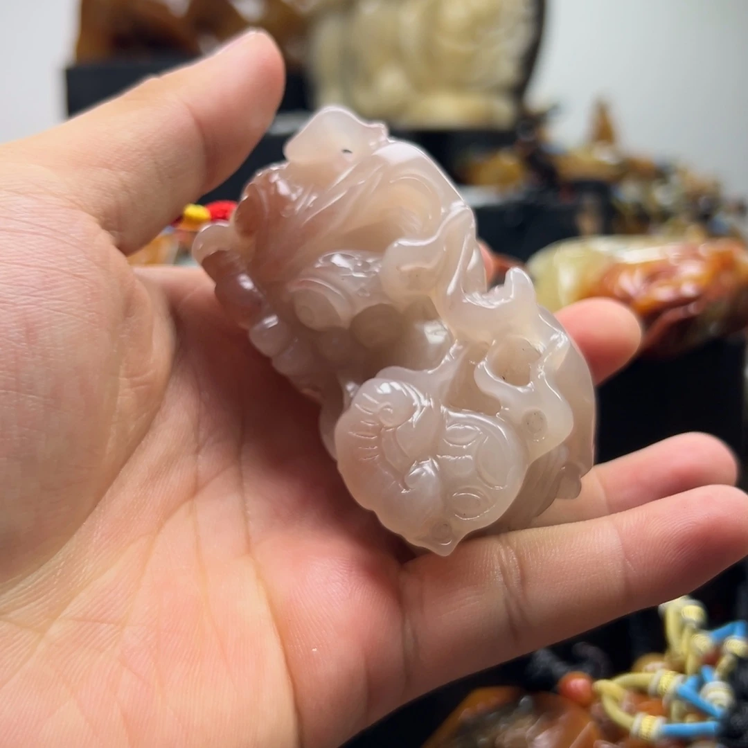 石英质玉（黄龙玉）未镶嵌多选发其一