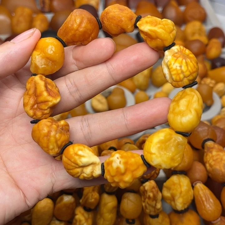 琥珀未镶嵌裸石天然蜜蜡手串