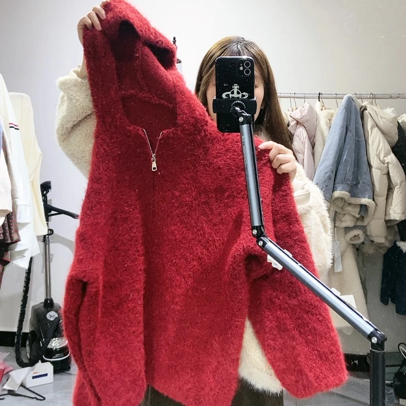 【闪购商品】红色毛衣