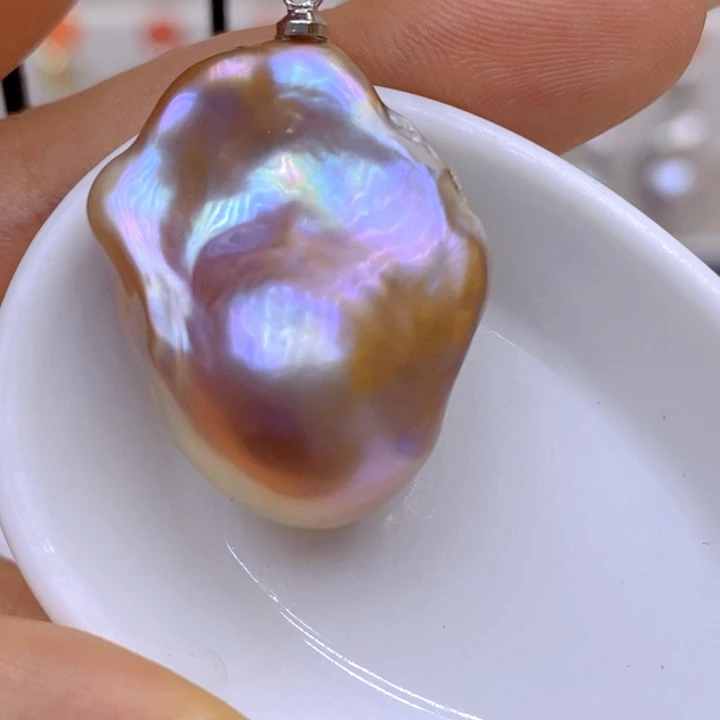 淡水珍珠未镶嵌吊坠(赠链)