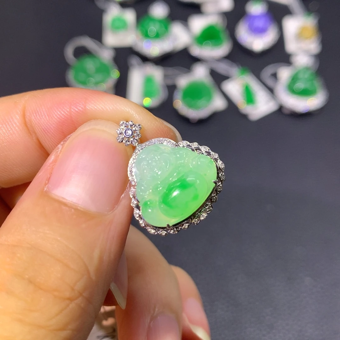 翡翠戒指18K金镶嵌翡翠