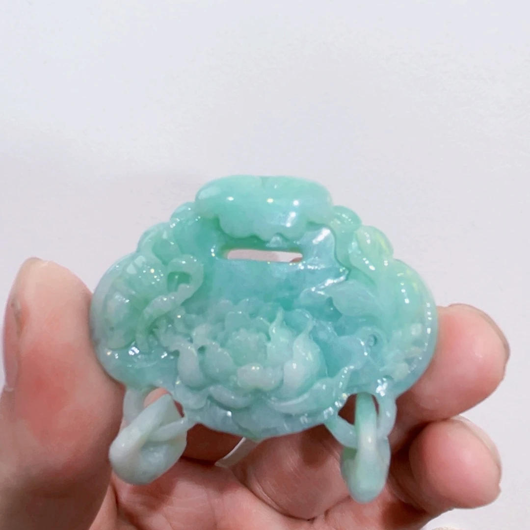 翡翠未镶嵌吊坠(赠链)代编织