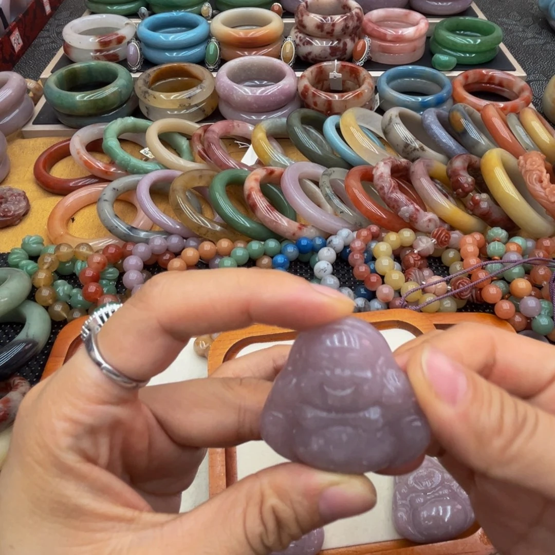 ****影石英质玉未镶嵌圈口60