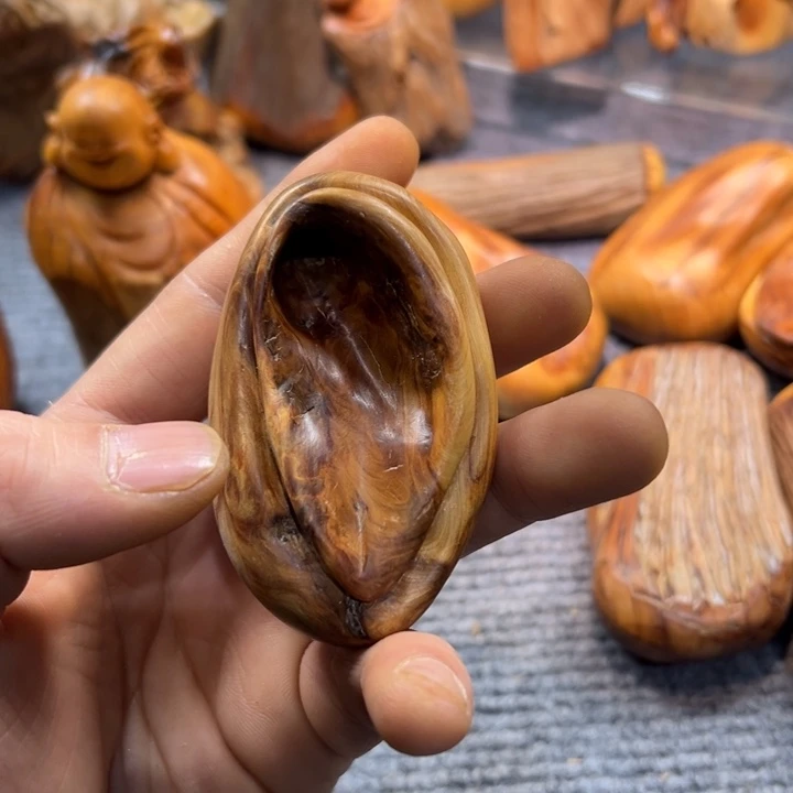 草***3柏木（崖柏）陈化老料手串把件