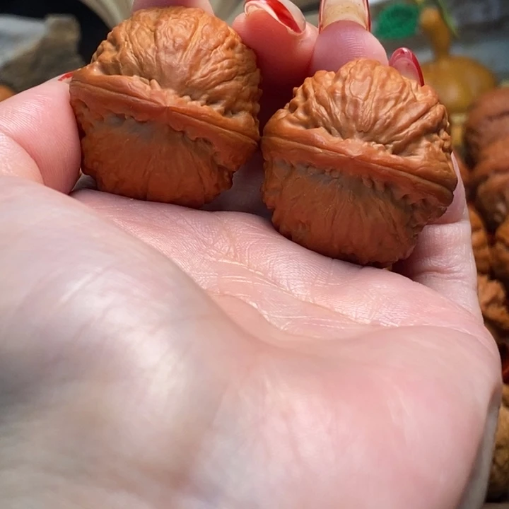 文玩核桃把件胖头陀