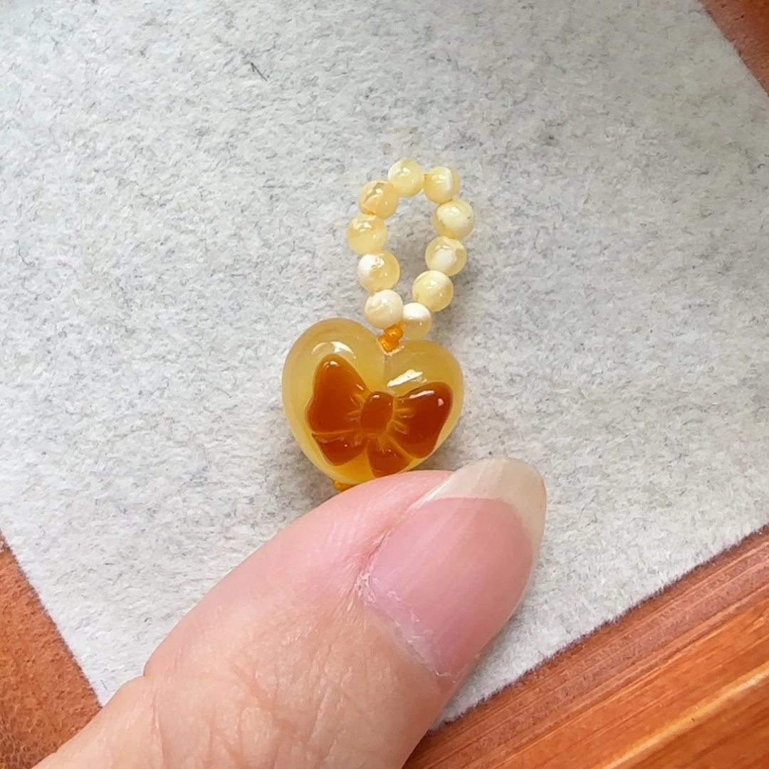 琥珀未镶嵌珠宝奇石定制