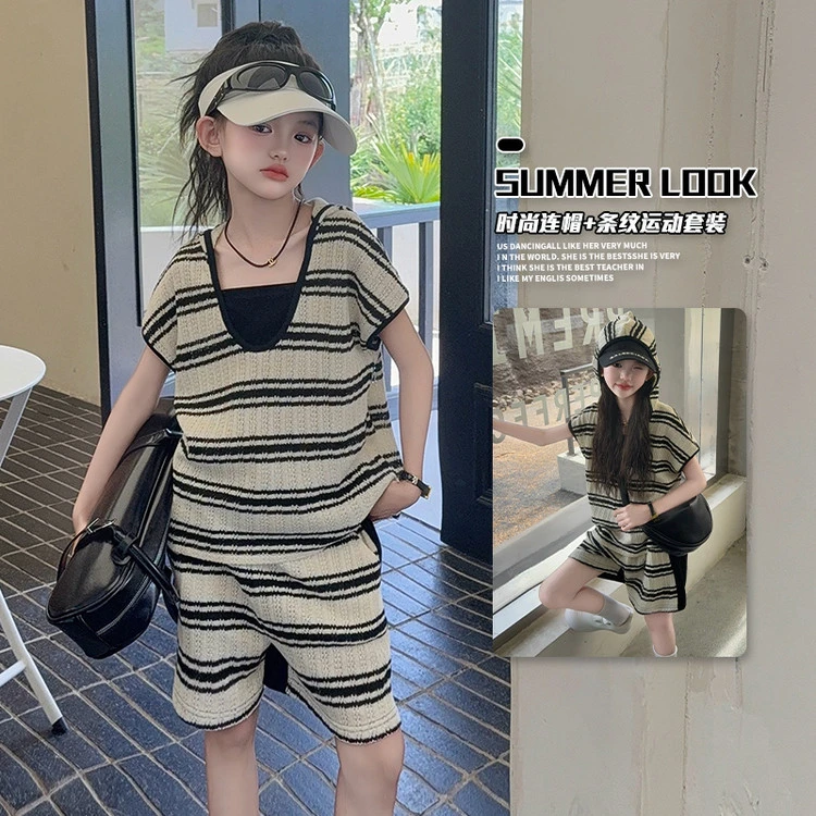 女童夏装2025新款中大童女孩时尚洋气高级感连帽条纹运动套装