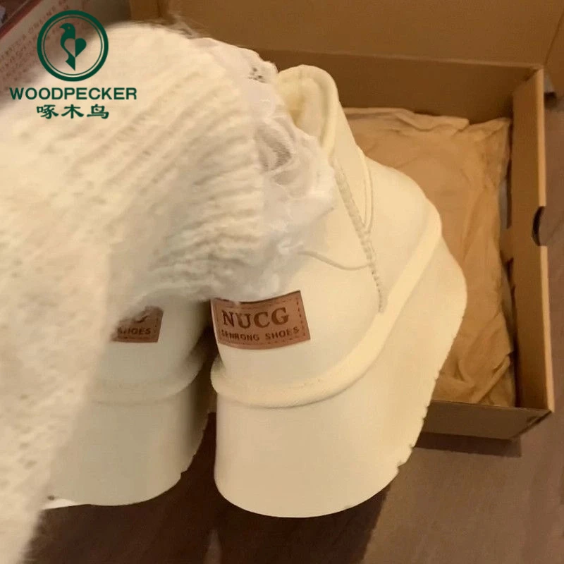 啄木鸟百搭保暖厚底雪地靴女款2025新款冬季网红加绒加厚增高棉鞋