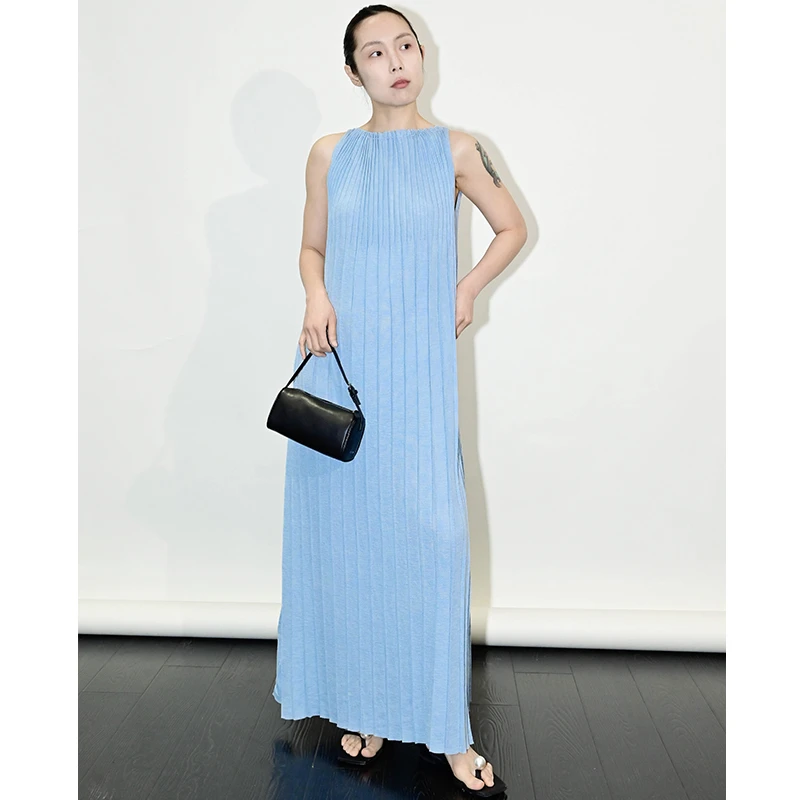 BLUE STUDIOS 2025夏新款气质优雅小众高级感褶皱无袖连衣裙