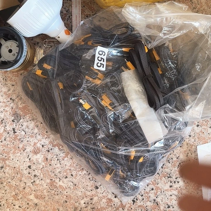 家用户外手电充电线655