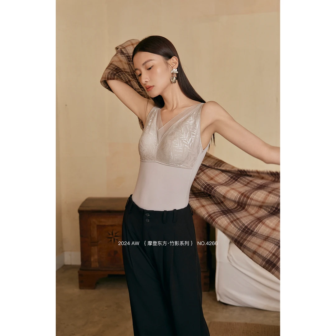 茜维诗/V领带胸垫300g双面磨毛背心4266/奥