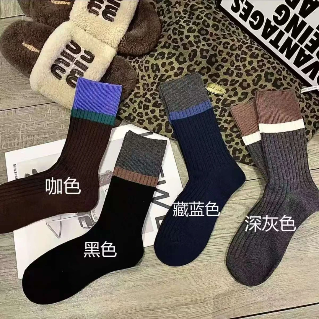 秋上新秋冬季女袜子韩系长筒堆堆袜日系复古撞色条纹中筒袜韩版RU