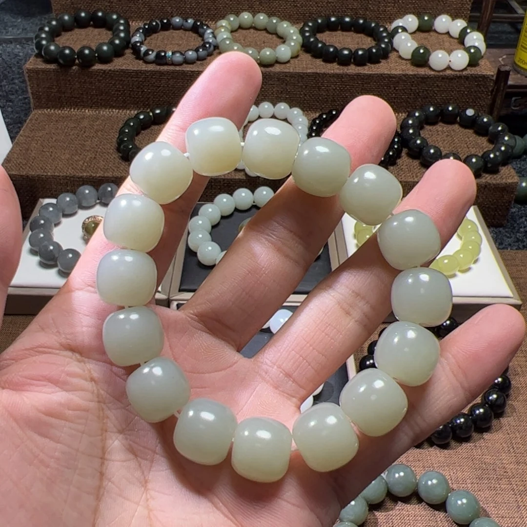 和田玉（糖玉）未镶嵌手链