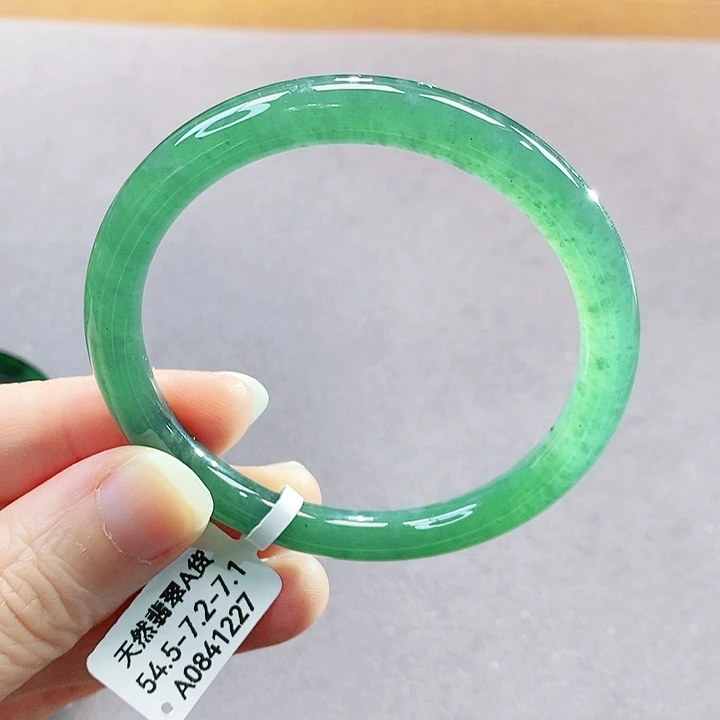 【闪购商品】未镶嵌手镯翡翠