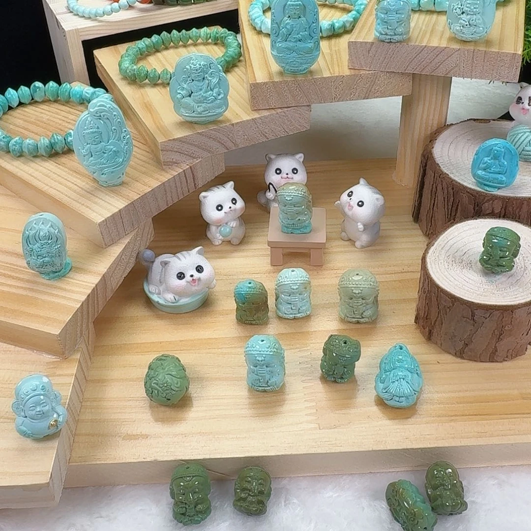 *****绿松石未镶嵌颈饰