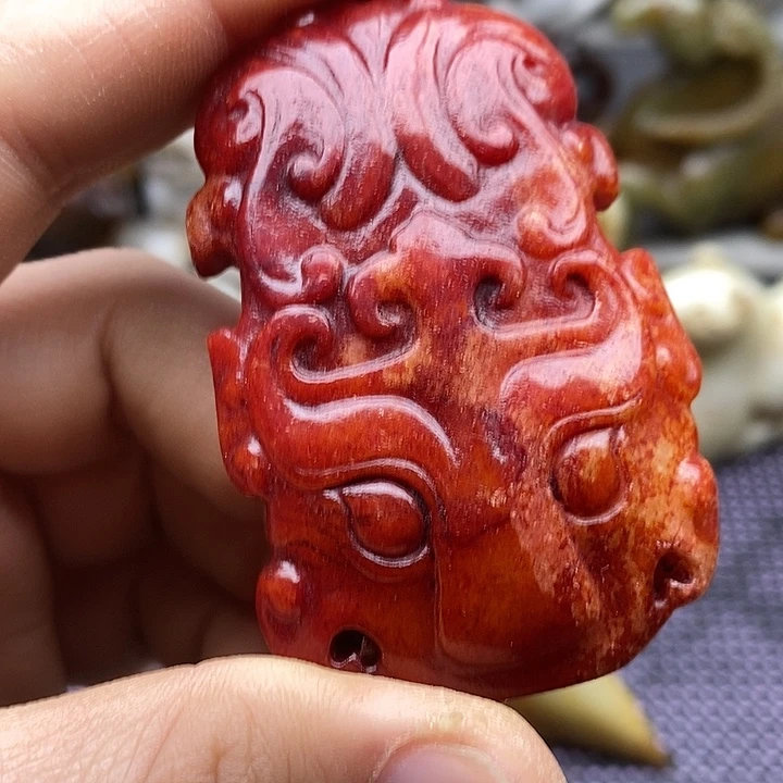 未镶嵌蛇纹石玉颈饰
