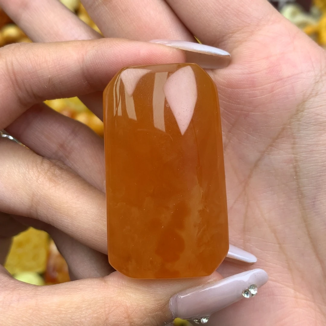 琥珀未镶嵌珠宝奇石47*27*13