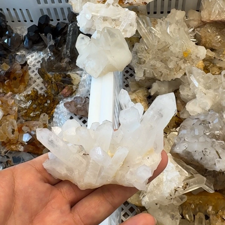 珠宝半成品未镶嵌水晶