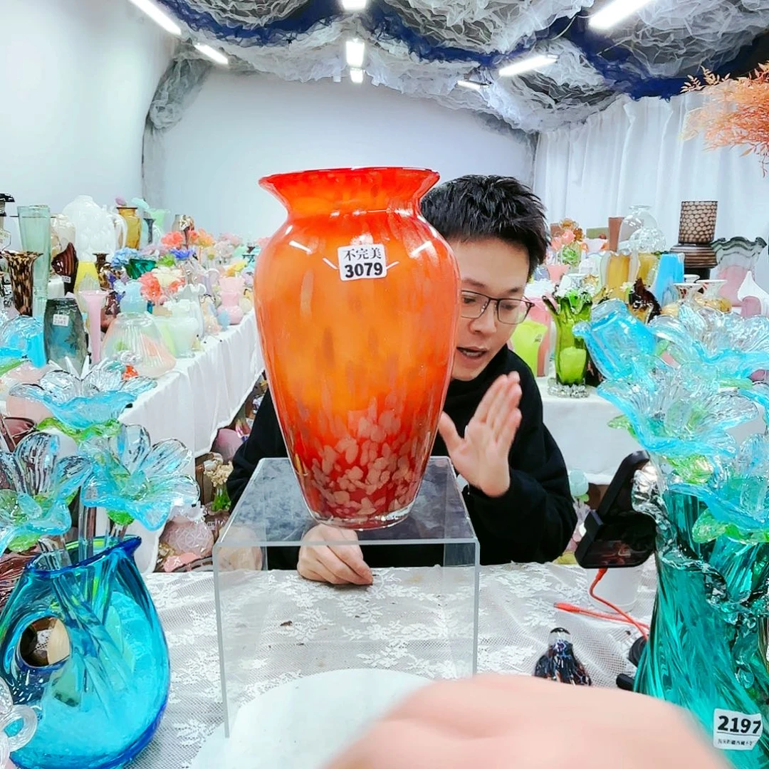 福利不退不换琉璃花瓶艺术品