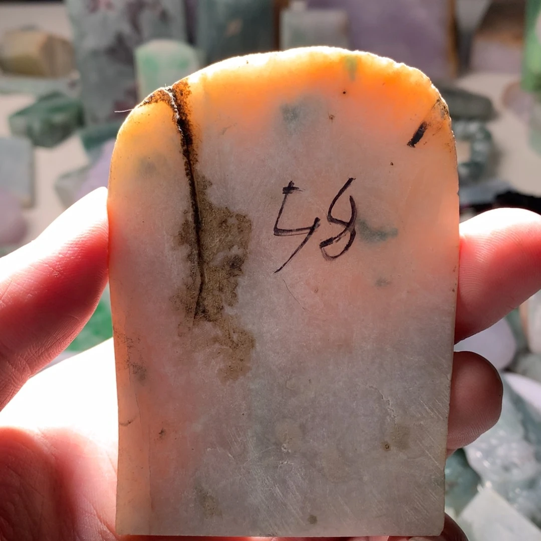 翡翠裸石农****哥翡翠原石片料