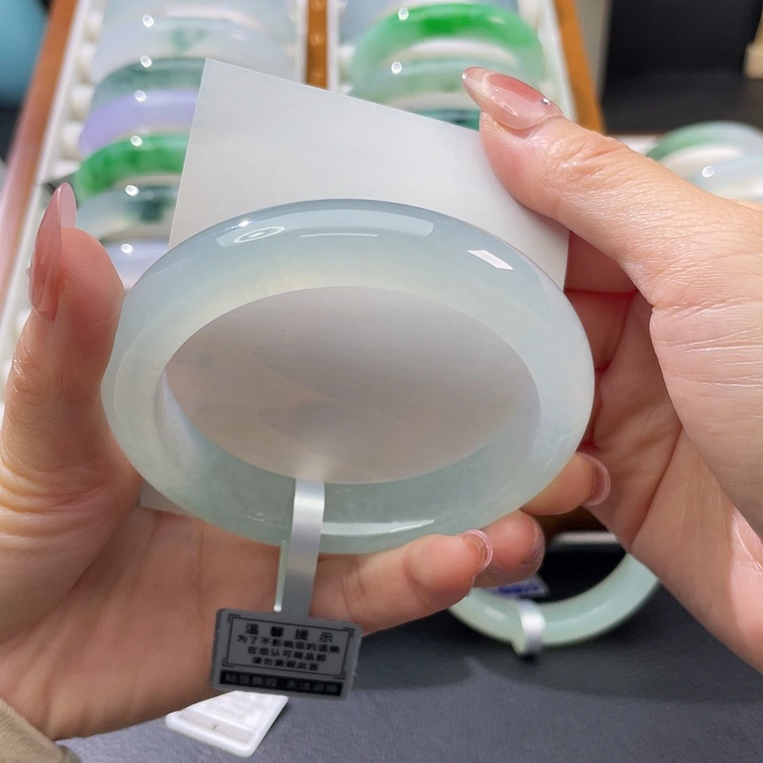 翡翠未镶嵌手镯58.5冰晴蓝