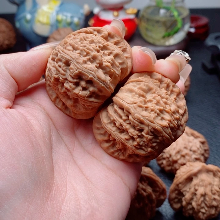 文玩核桃把件白狮子46