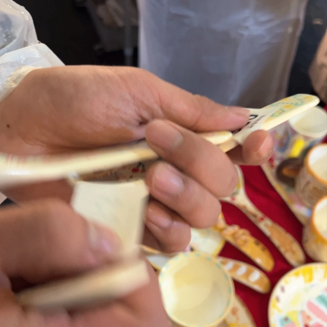 杯胖***枝33 36 37 哈哈哈哈哈哈哈哈