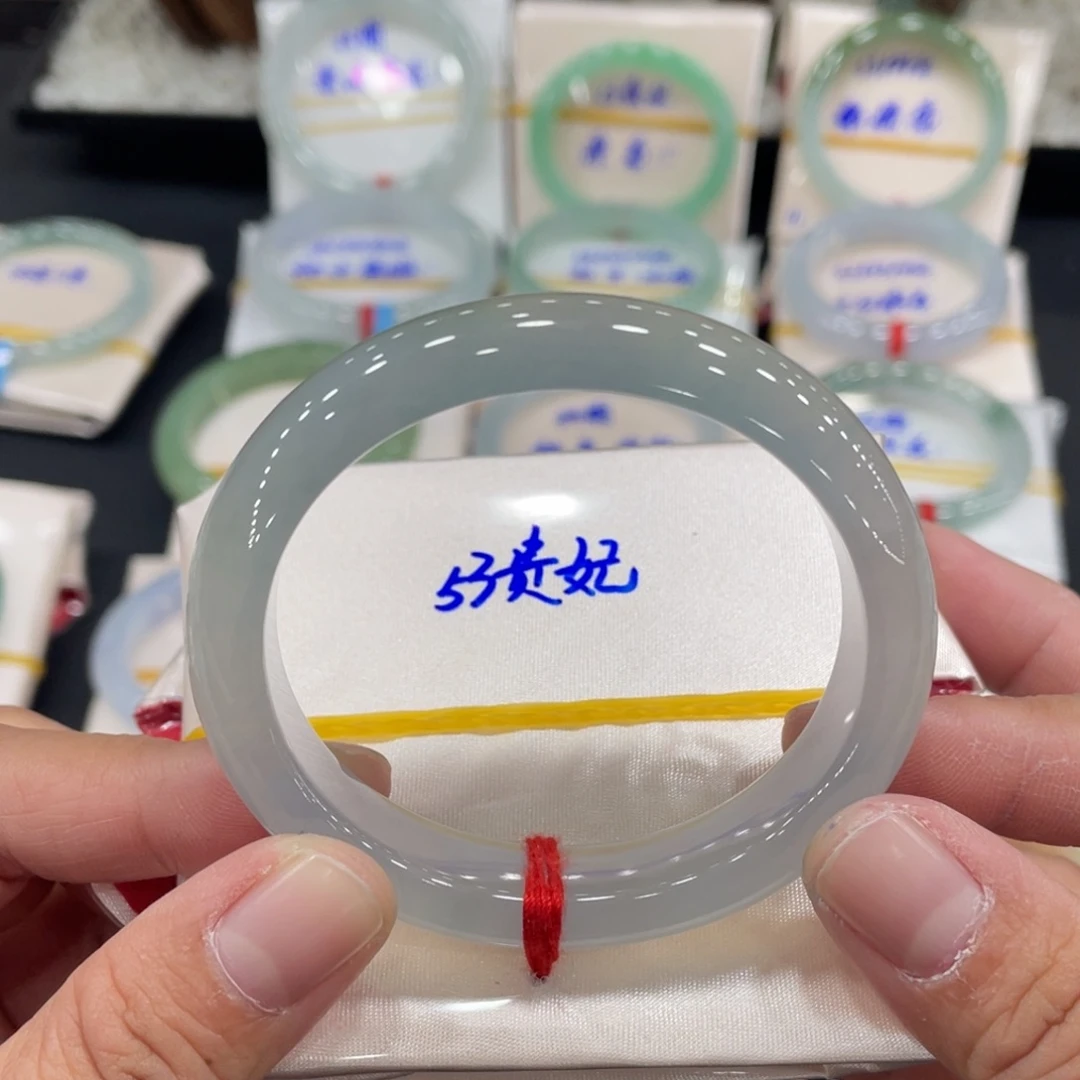 未镶嵌手镯翡翠缅甸翡翠天然翡翠