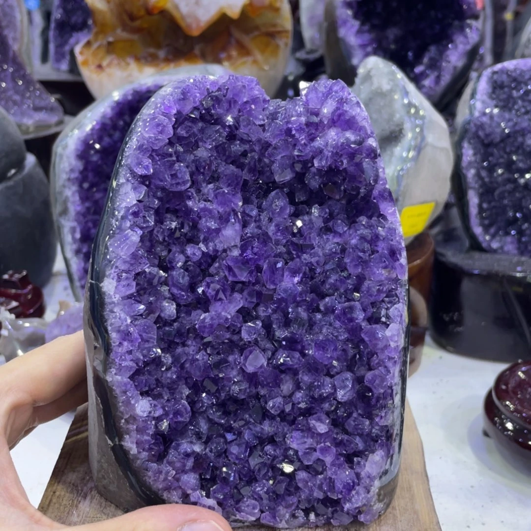 未镶嵌珠宝半成品水晶