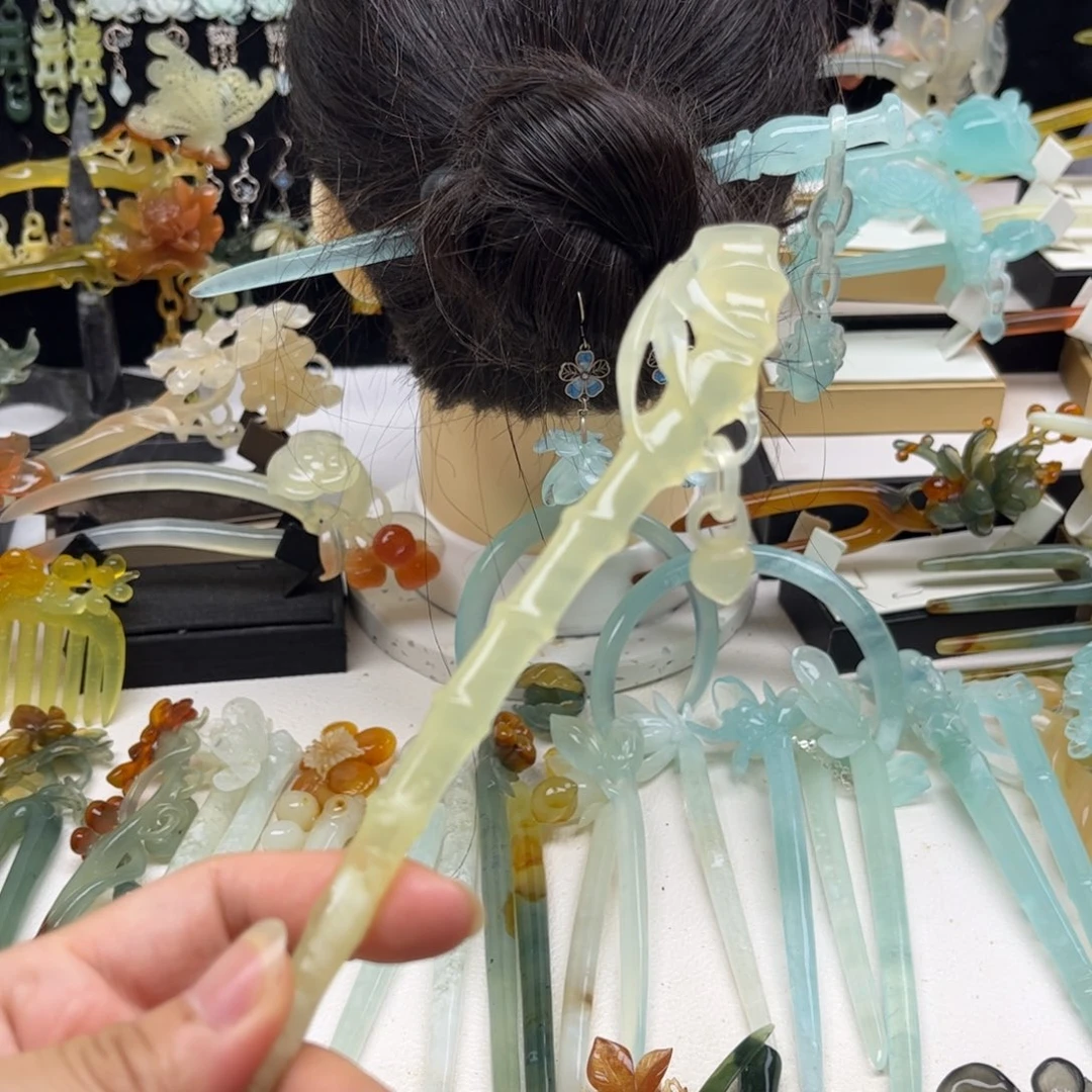 蛇纹石玉合金发簪