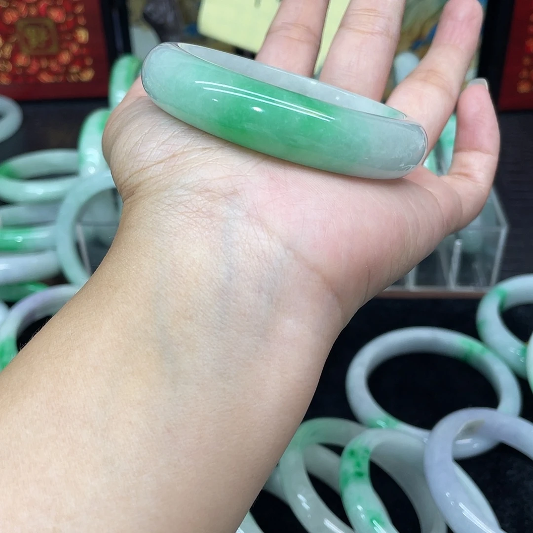T***桐以图为准云主播005