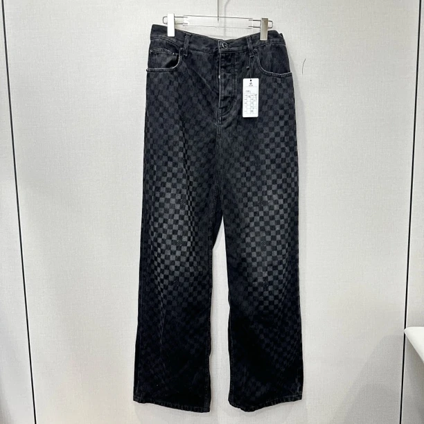 99新 LouisVuitton/路易威登 棋盘格牛仔裤 尺码：28  11455