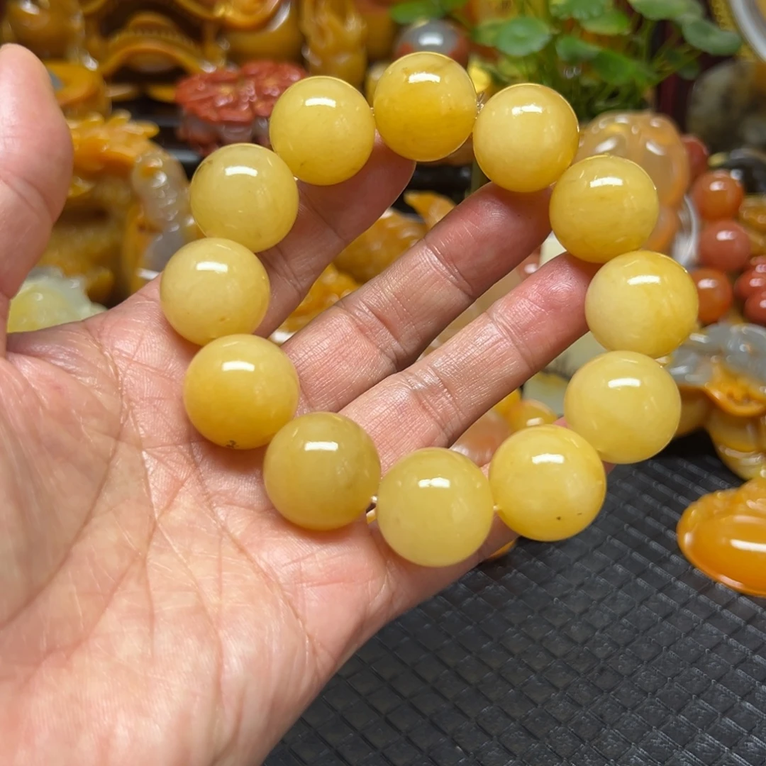 石英质玉未镶嵌颈饰