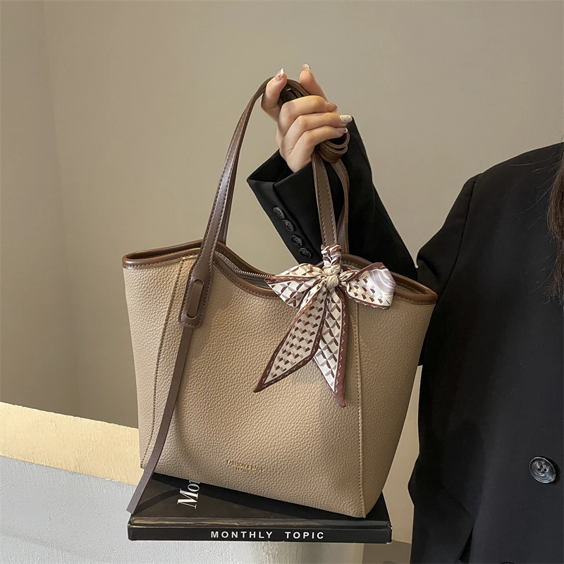 2024爆款女款斜跨包大容量秋冬新款单肩包时尚百搭洋气托特包女士