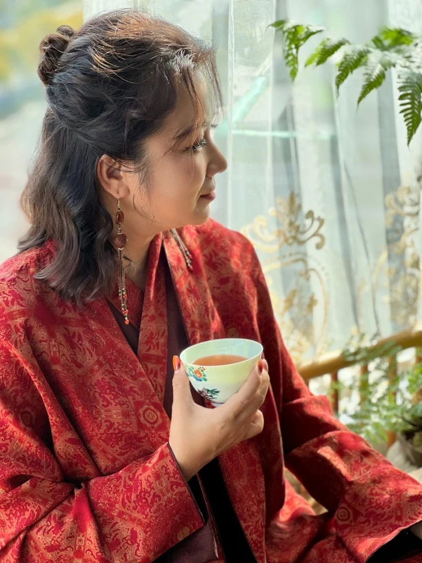 爱上莲心香云纱四经绞罗红色八达运四根带上衣 国风新中式老钱风