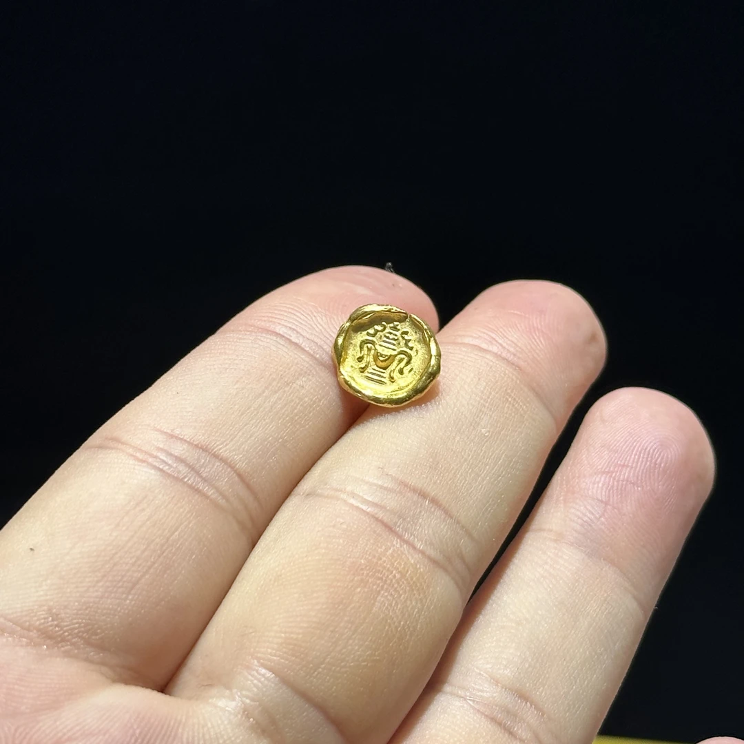 足金999 古法纽扣通孔 1.547