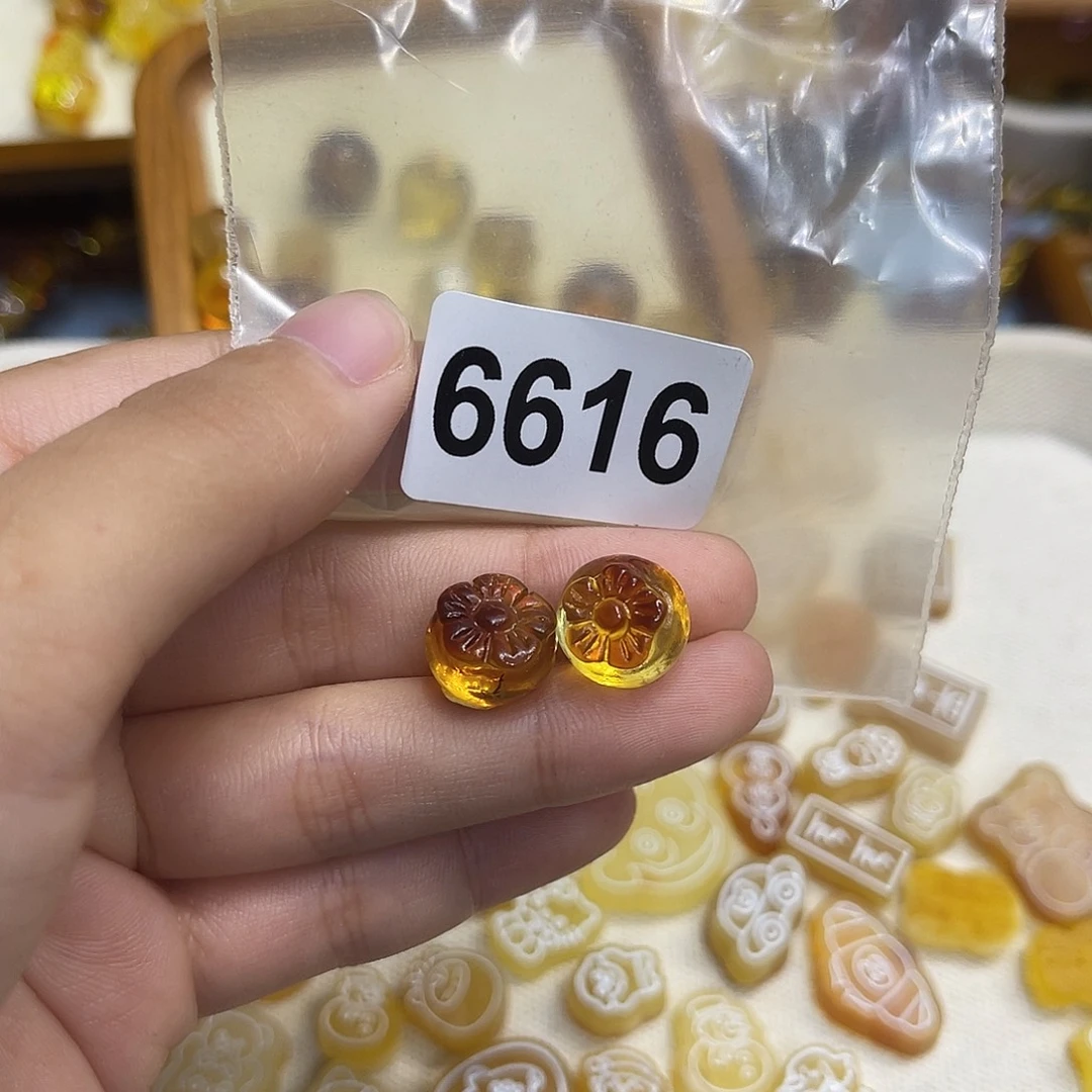 琥珀未镶嵌珠宝奇石