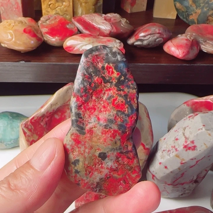 昌化石昌化鸡血石原石