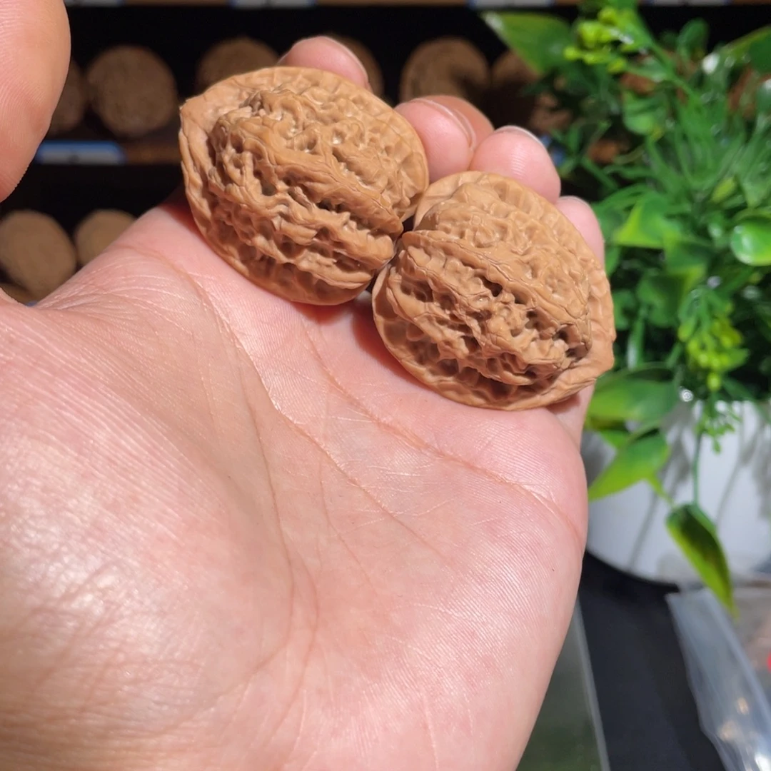 吊坠文玩核桃36佛度