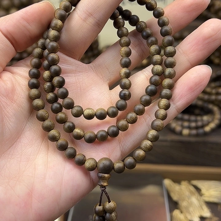 沉香碎屑沉香06圆珠多圈12克