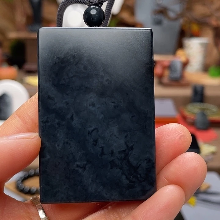 和田玉（墨玉）未镶嵌吊坠(不含链)青花墨90克