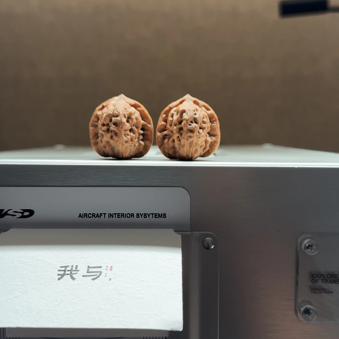 吊坠文玩核桃36原树白蛇谷