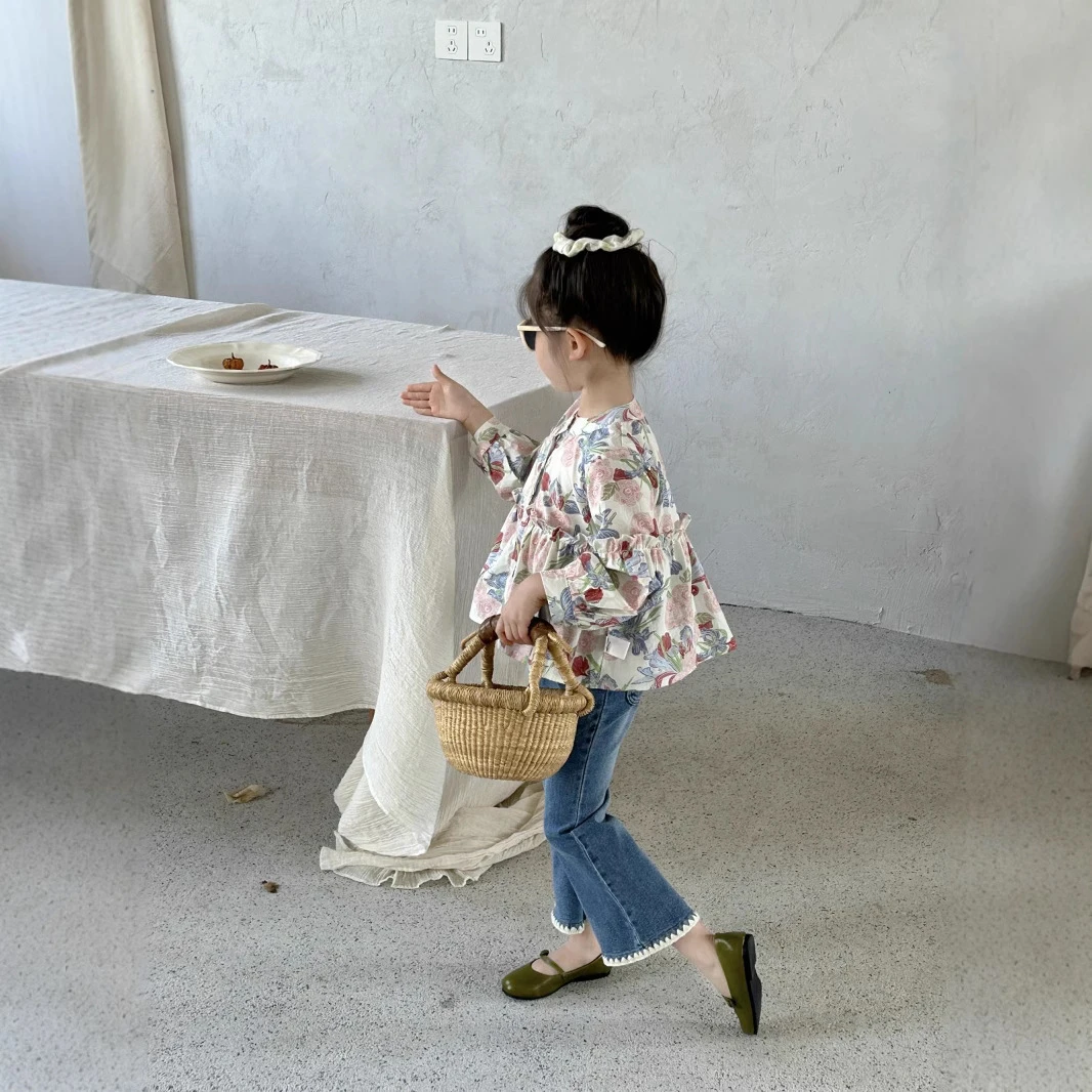 《甜小七》童装2025春装新款女童碎花衬衫洋气娃娃衫花边喇叭牛仔裤