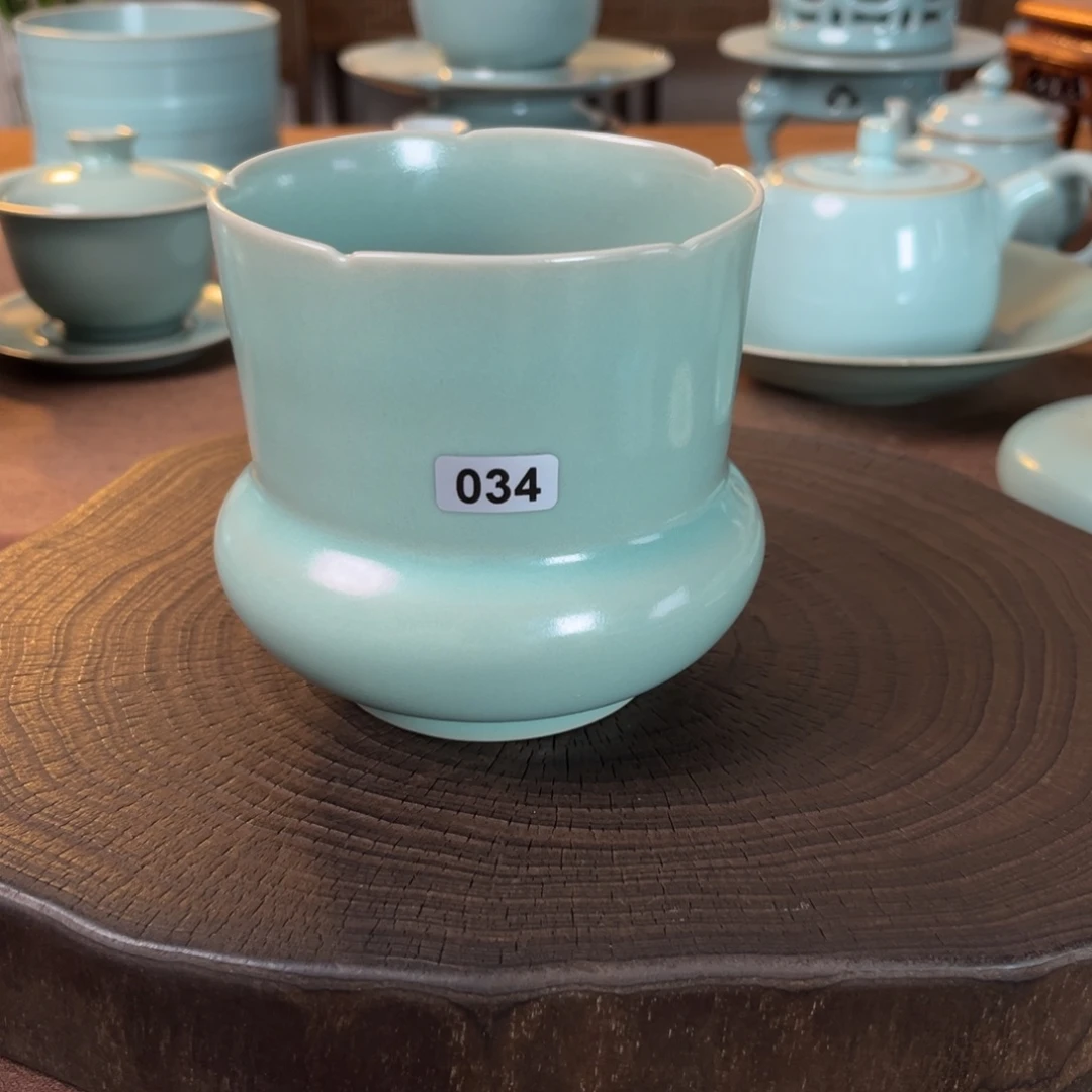 微瑕034原矿汝官窑作品