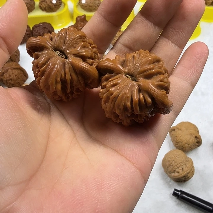 别***我桃核吊坠四座楼文玩核桃