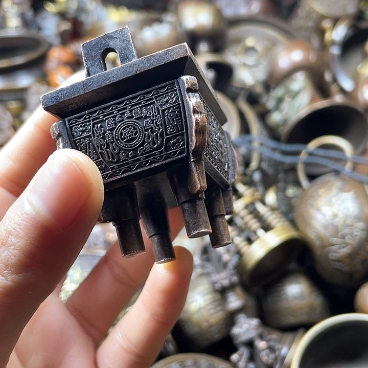 全是铜铜铜器铜器