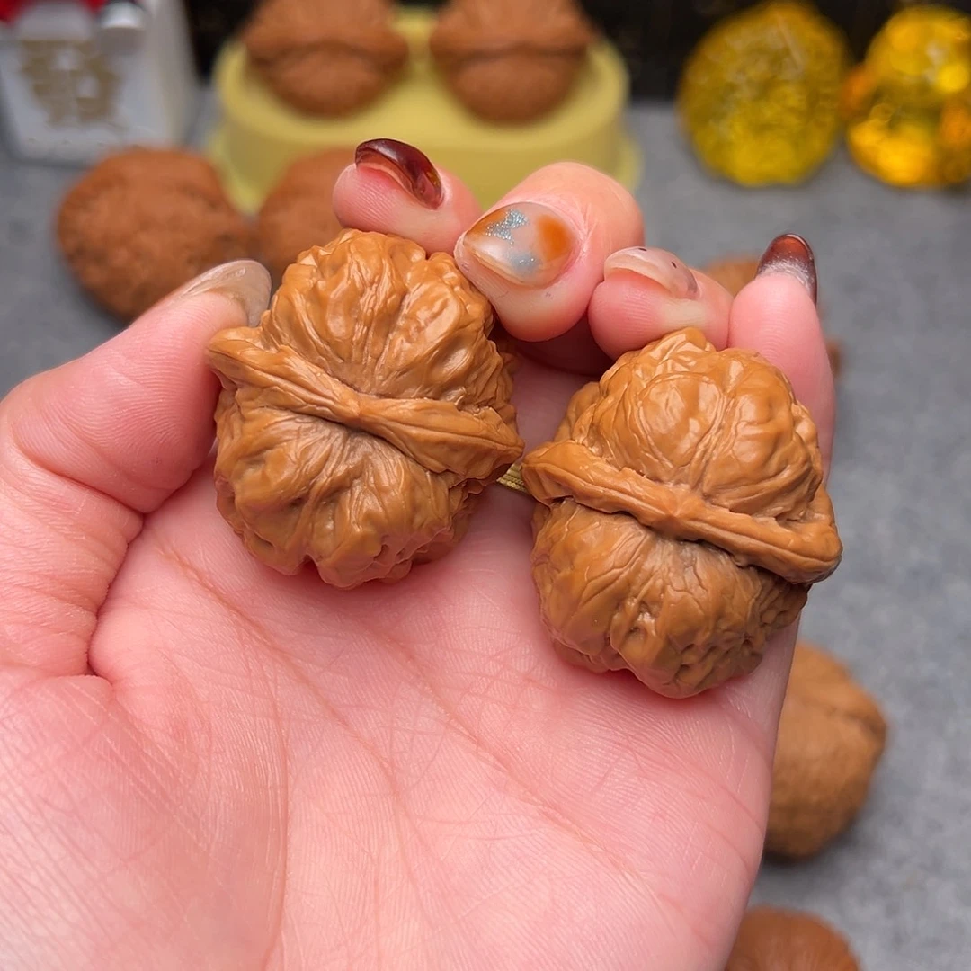 把件文玩核桃毕业精品精配水晶红皮蛤蟆头35全品